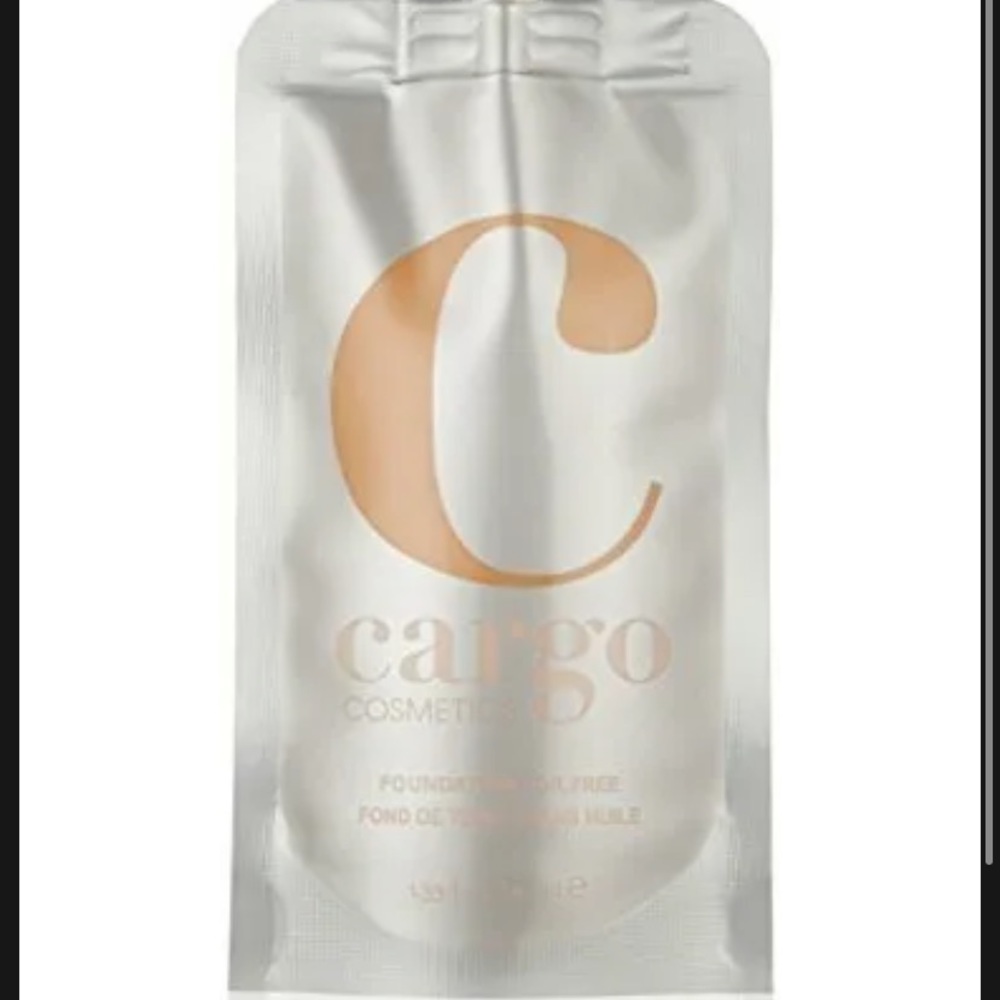 Cargo Cosmetics Oil Free Foundation